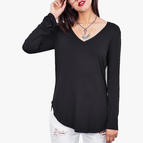 NWOT Emma’s Closet V Neck Shirt - Picture 1 of 3